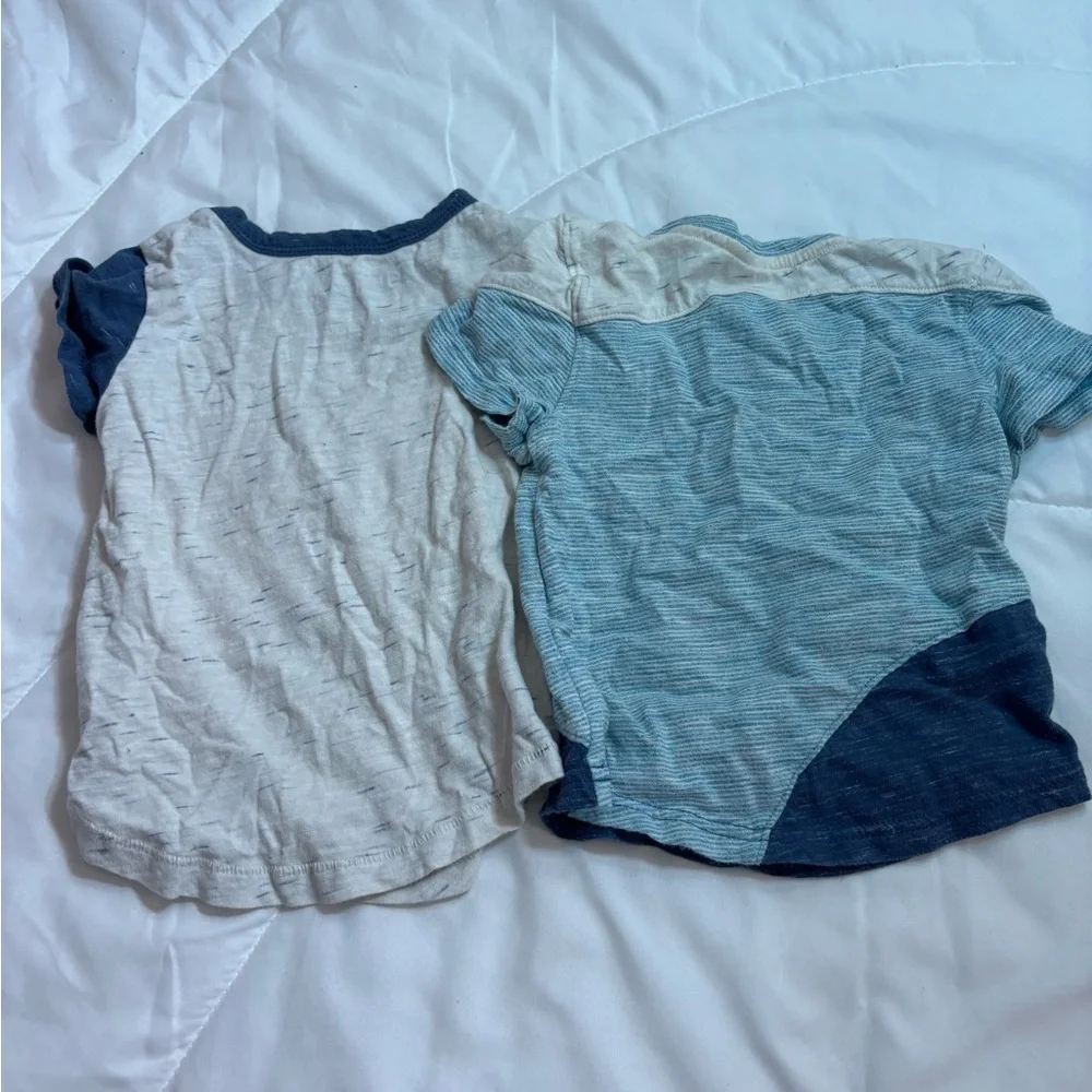 Set of 2 18M OshKosh B'gosh Kids Short Sleeve Tees - Multicolor and Blue